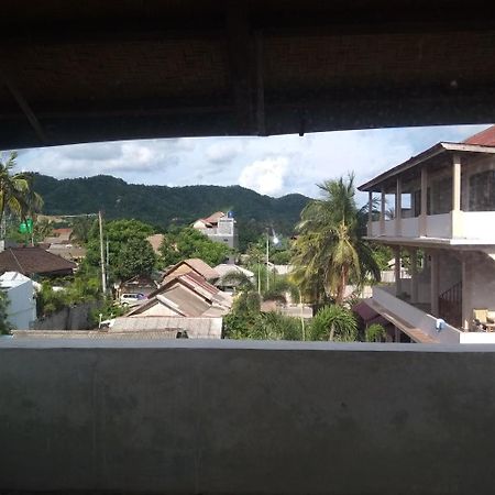 Kuta Bay Homestay Exterior photo