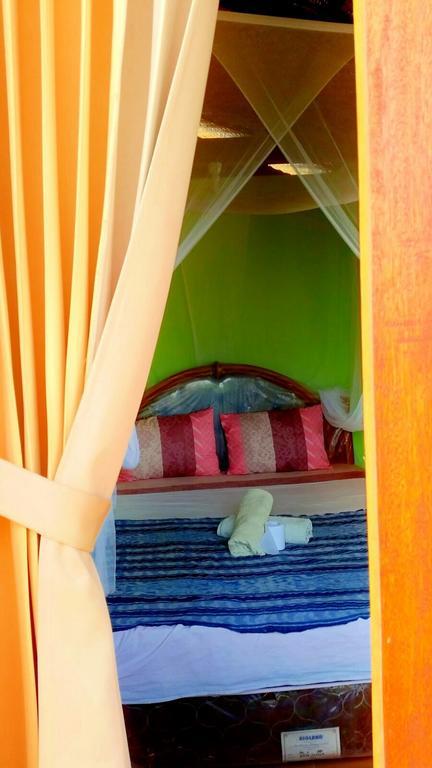 Kuta Bay Homestay Exterior photo