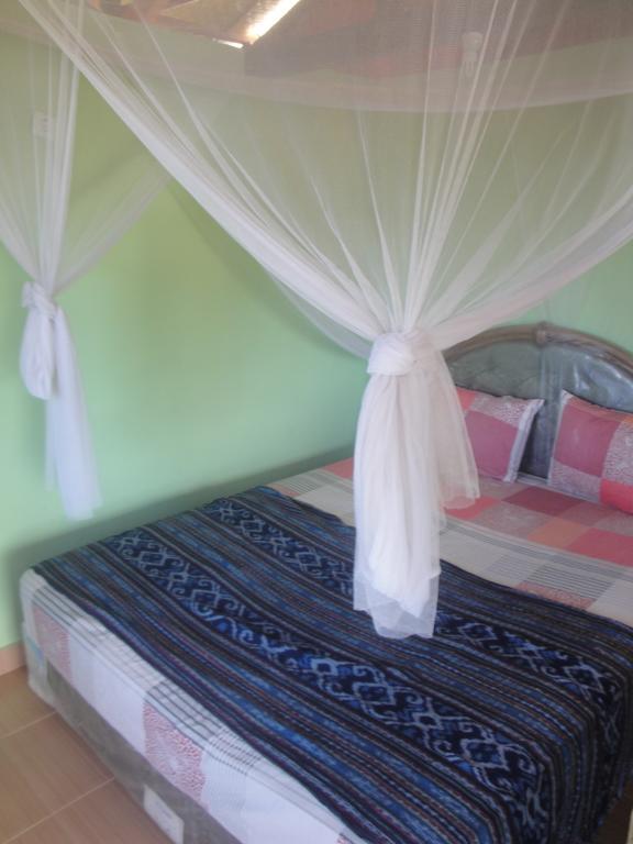 Kuta Bay Homestay Exterior photo