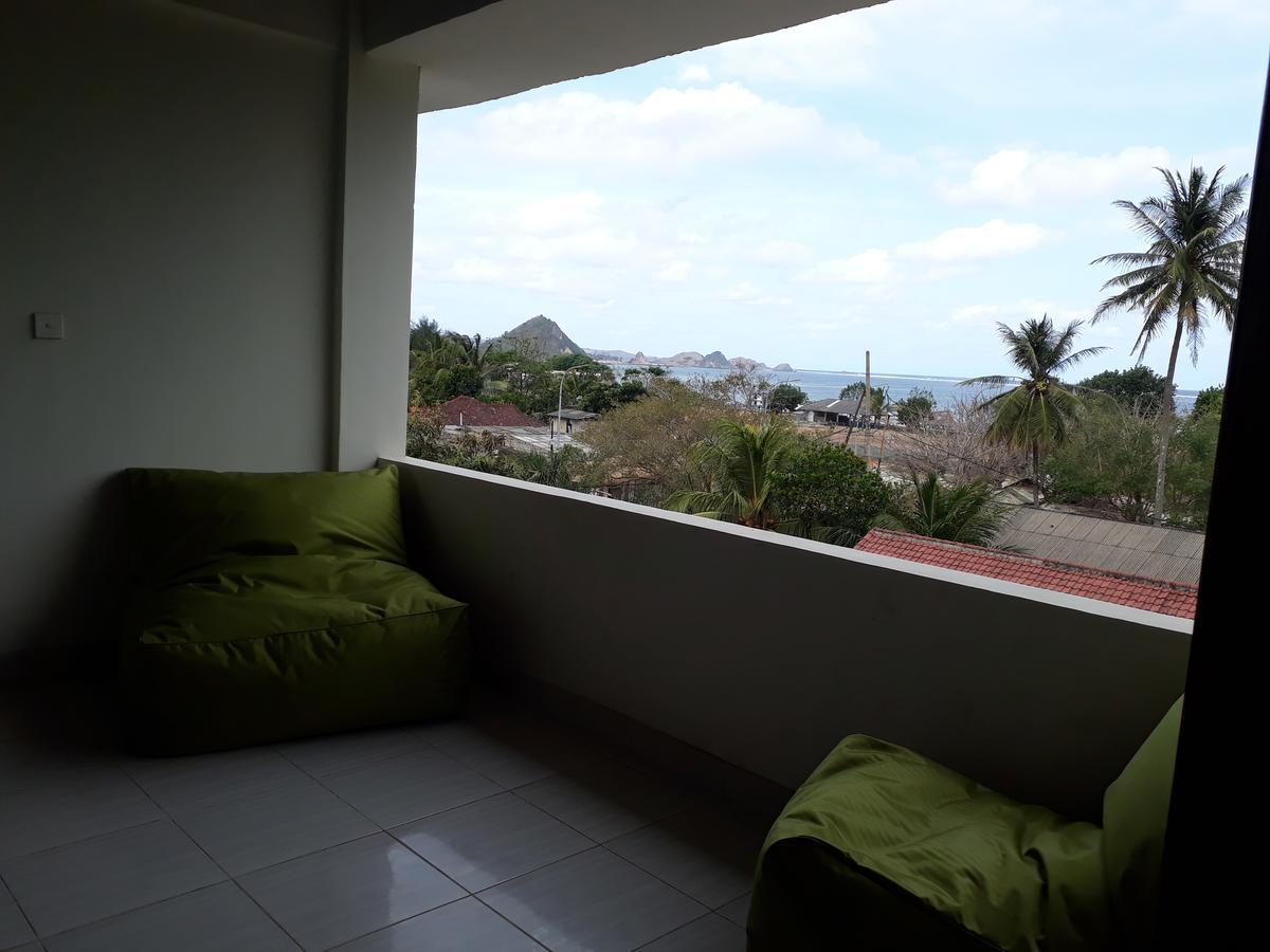 Kuta Bay Homestay Exterior photo
