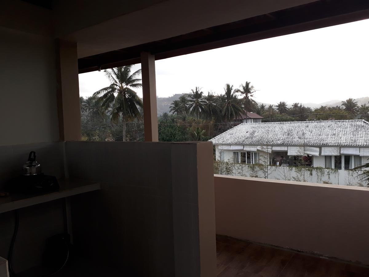 Kuta Bay Homestay Exterior photo