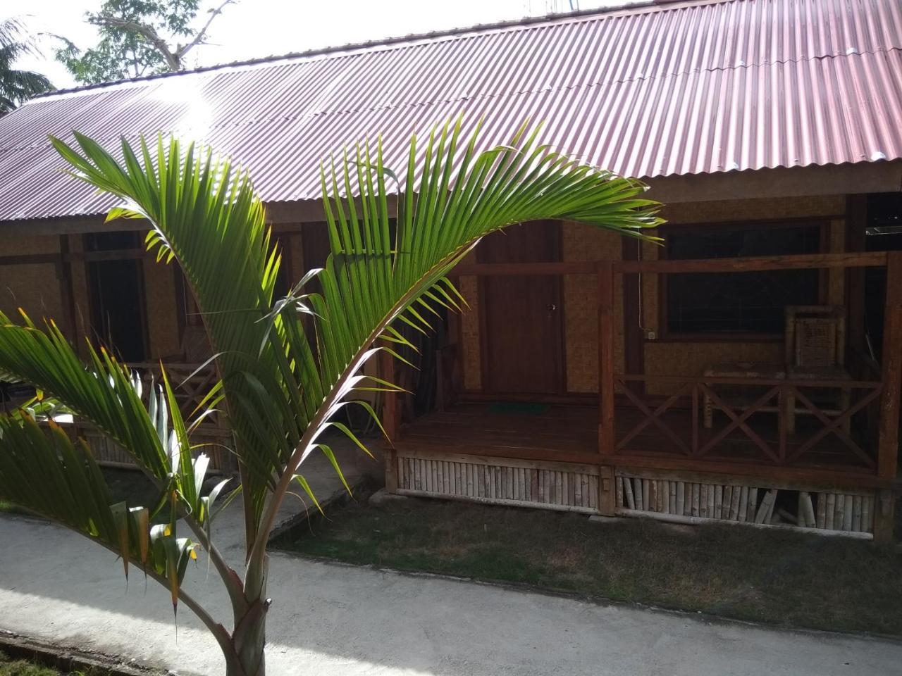 Kuta Bay Homestay Exterior photo