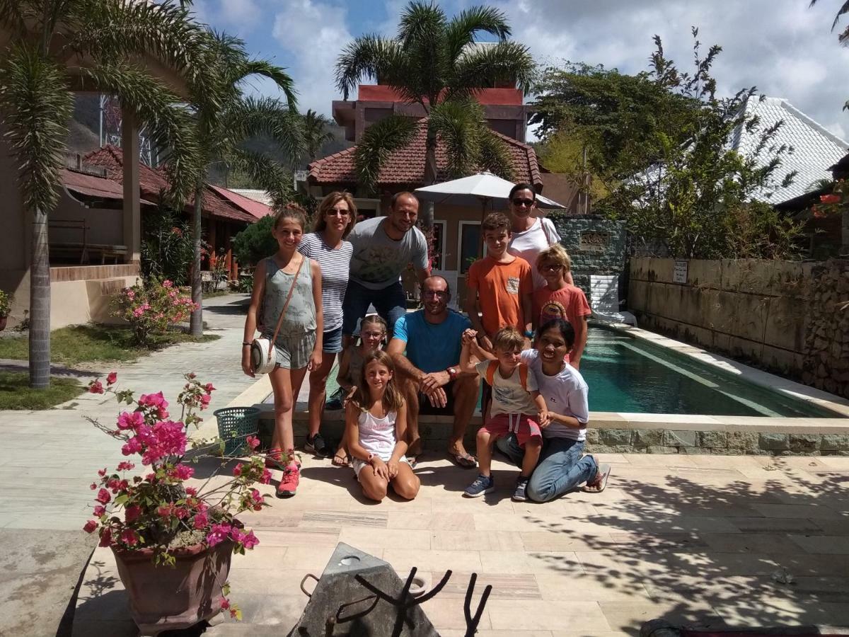 Kuta Bay Homestay Exterior photo